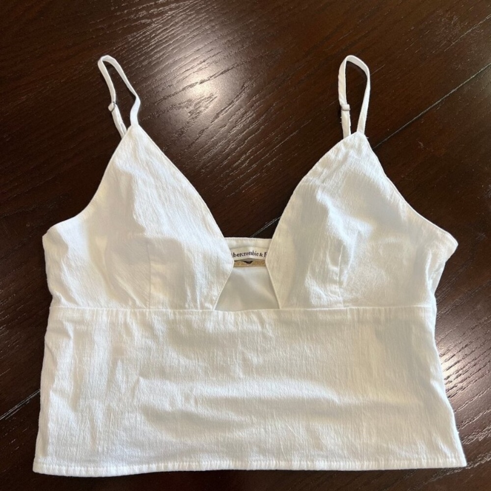 Abercrombie & Fitch White Cut Out Crop Tank